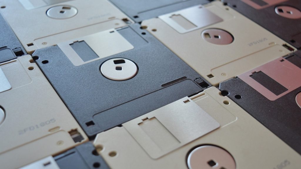 This genius hacker made an entire movie fit ... on a floppy disk