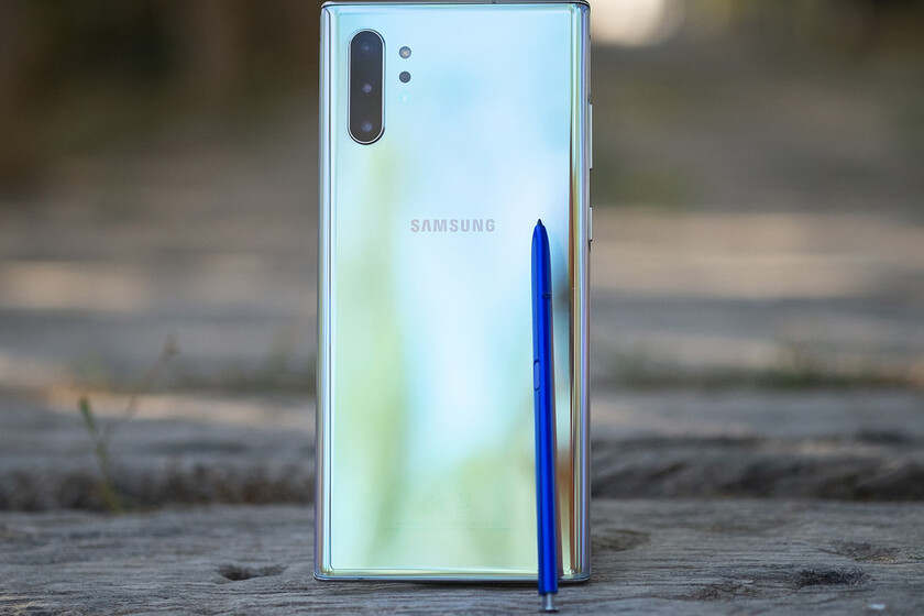 Samsung Galaxy Note 10 starts updating to Android 11 with One UI 3.0