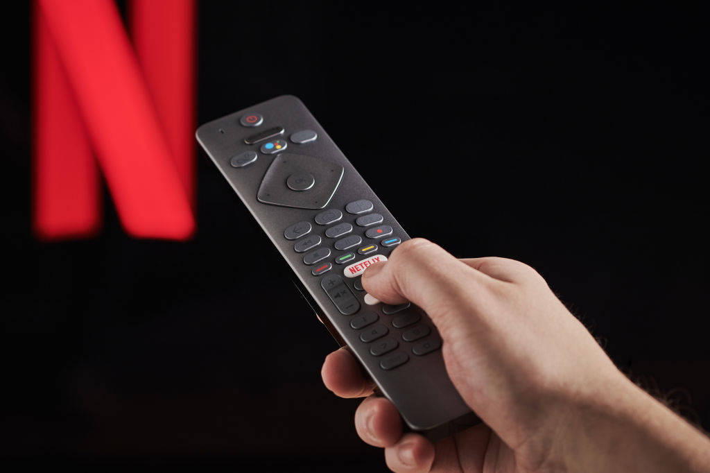 "Netflix and some": It works without a smart TV