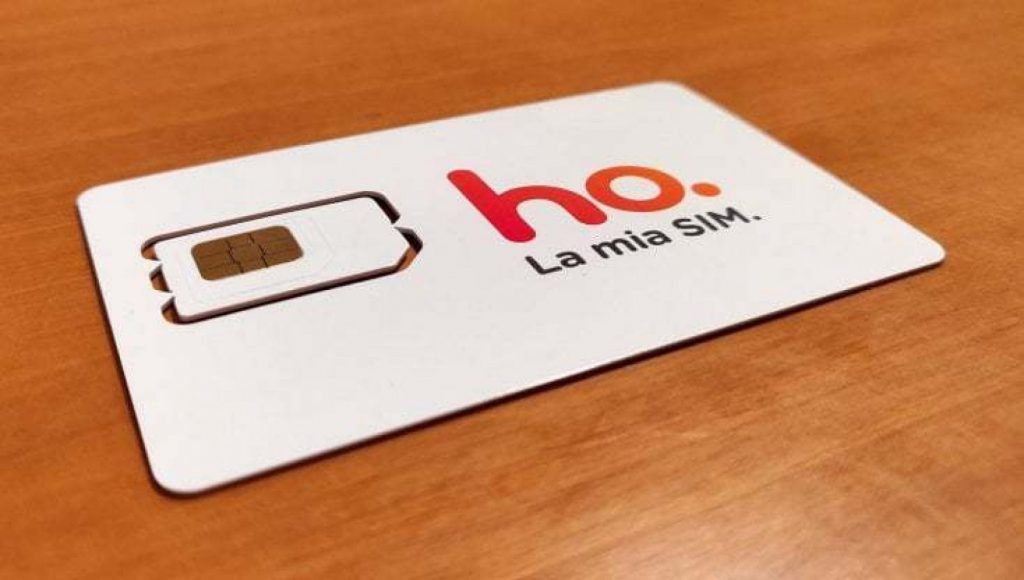 Phone, data theft confirmed for some ho mobile users.  Company: "SIM change will be free, no traffic and payment data stolen"