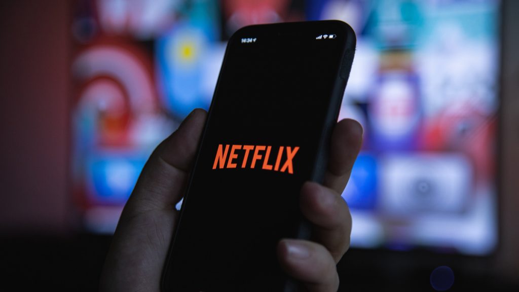Netflix will automatically download the content you want