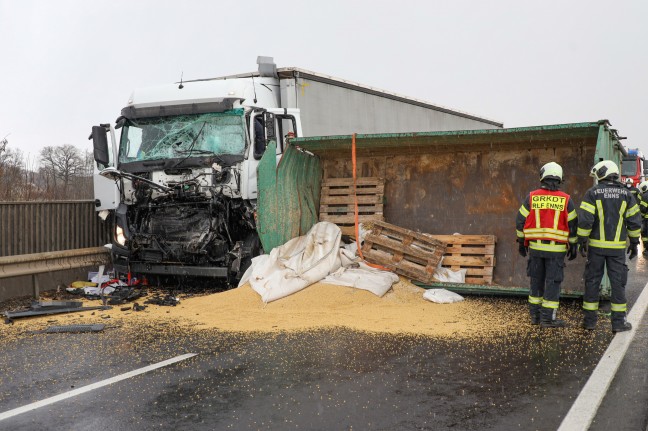 Serious Injury: Truck semitrailer collides head-on with tractor trailer at Weiner Strait near NS