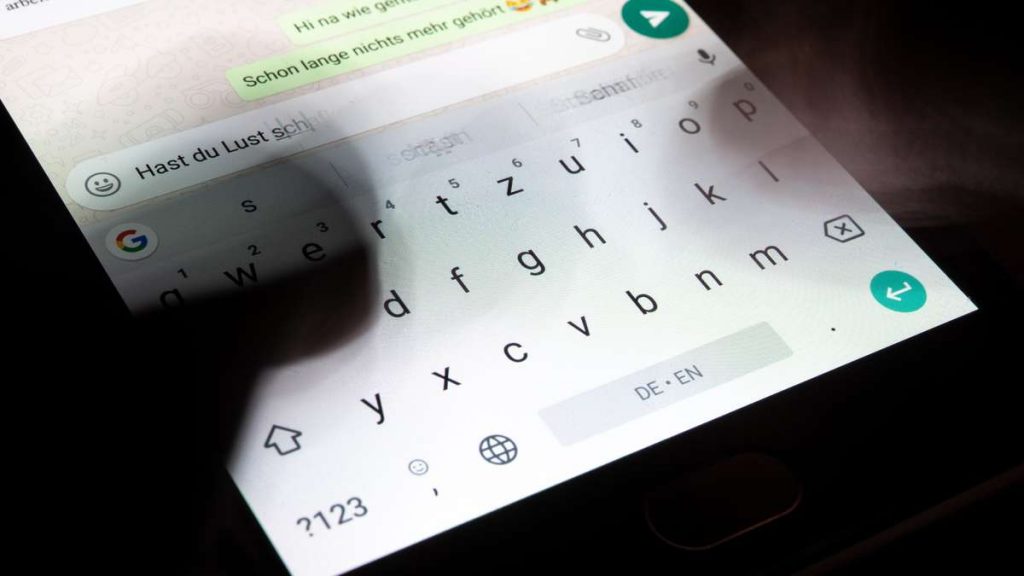 WhatsApp: New button introduced - for a practical function