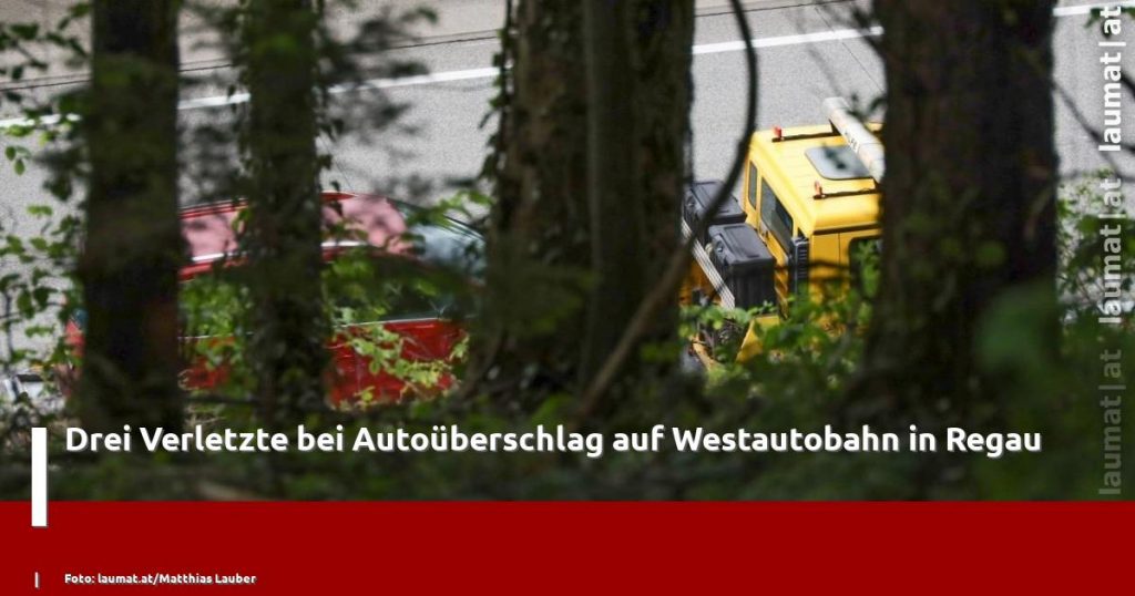 Three people were injured in a car rollover at West Autobahn in Rega