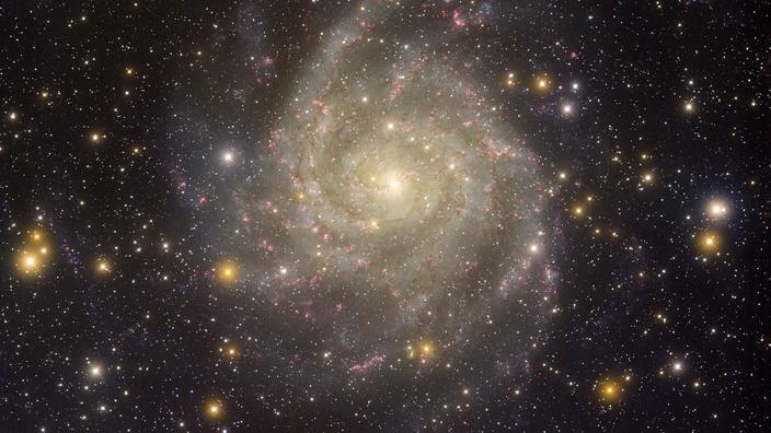 Le nouveau télescope va capturer et analyser la lumière de 35 millions de galaxies, à différentes époques de l