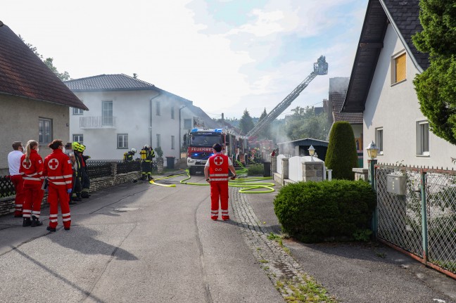 Large-scale action for nine fire departments in the event of a fire in a residential building in Wallen an der Tratnach