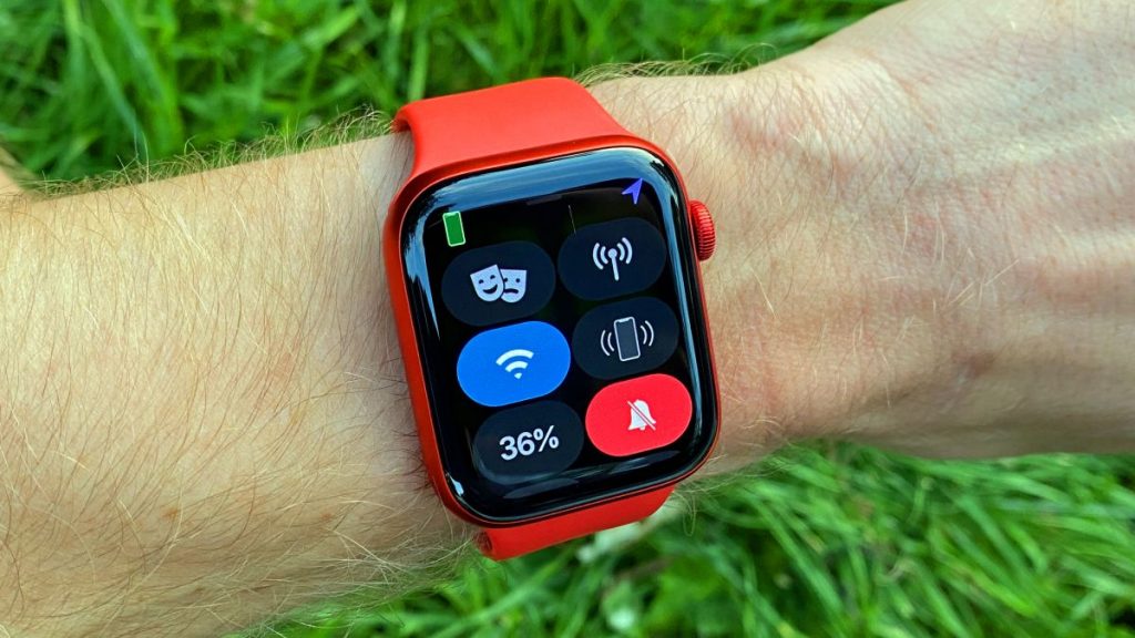 How to free up space on your Apple Watch?