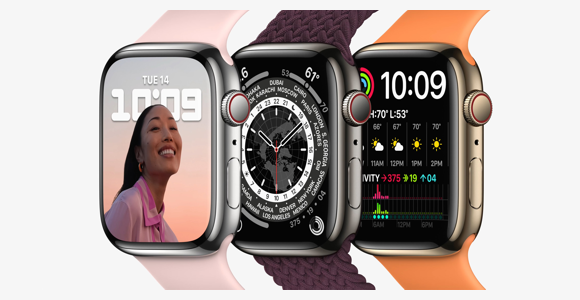 The watchOS 8.1 manual ends at the Apple Books Store