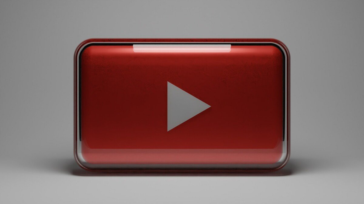 3D representation of the YouTube logo