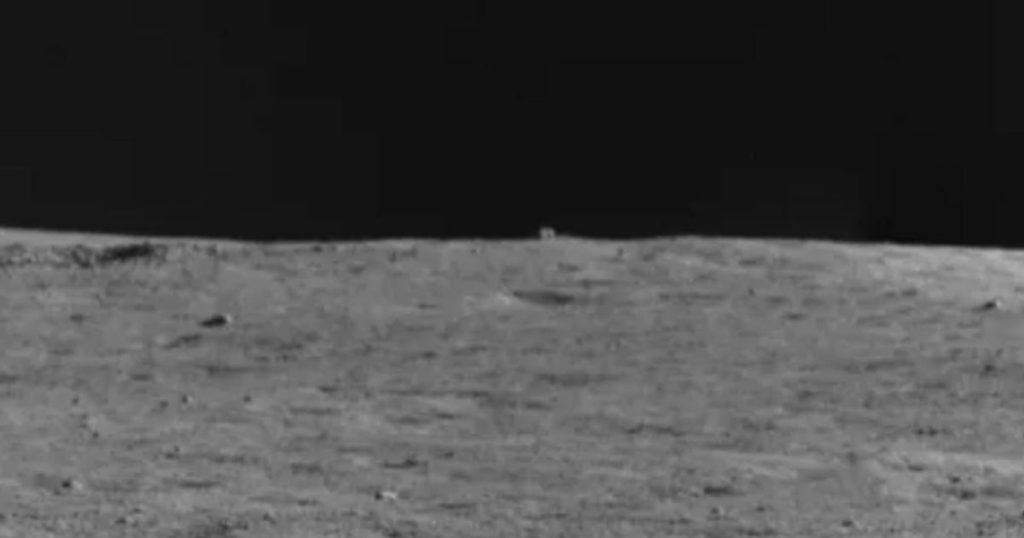 On the moon, the Chinese rover Yudu-2 discovered a "mysterious cottage"