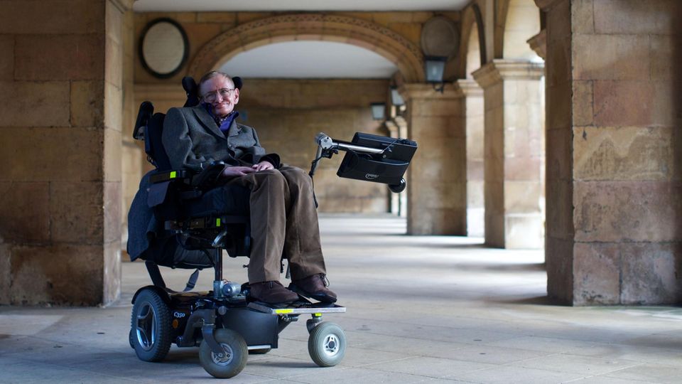 "I am a native of a disabled genius." Stephen Hawking in a photo of 2013