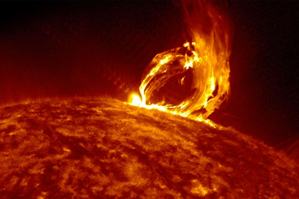 Super solar flare that plunges the planet into darkness