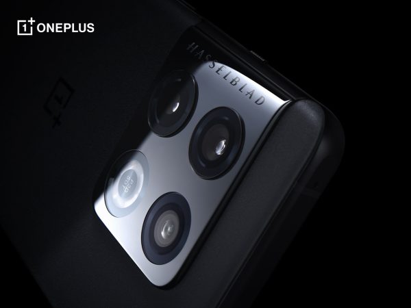 The flagship flagship of the new smartphone with the Haslblat camera - the hardware