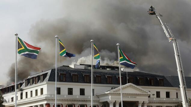 The fire causes severe damage: the National Assembly of South Africa is completely destroyed - politically