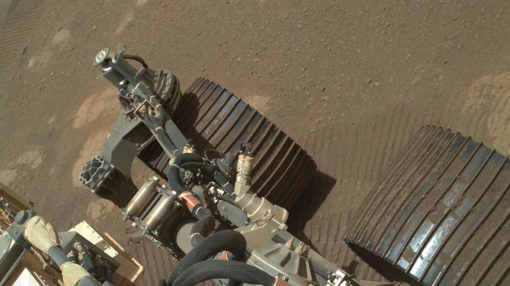 Tuesday: NASA rover discovers "undeniable evidence"